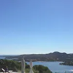 Domo S'altura 4*